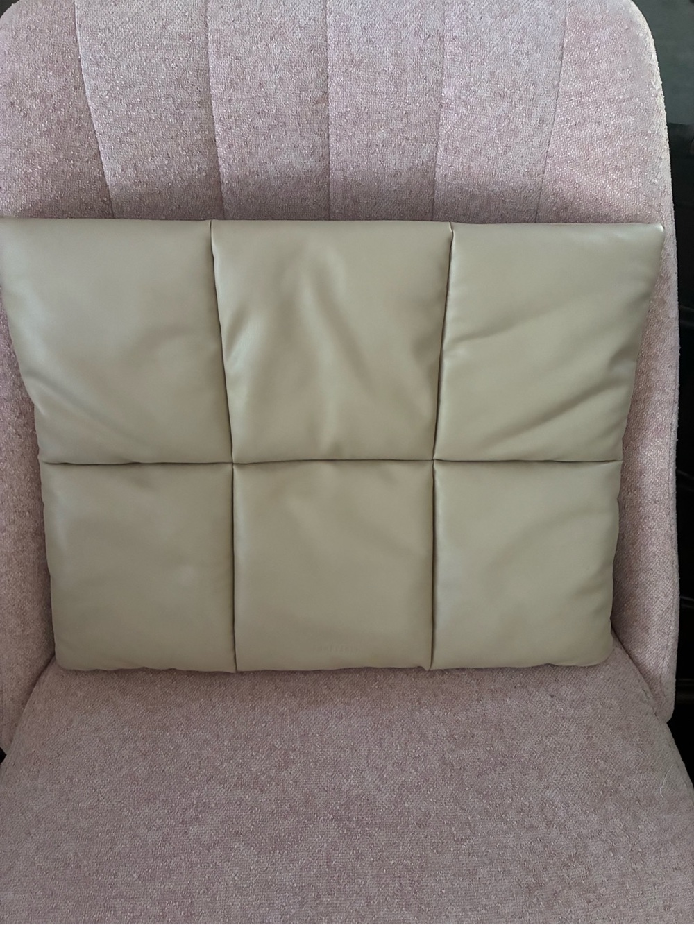 Magnetic Close Laptop Case